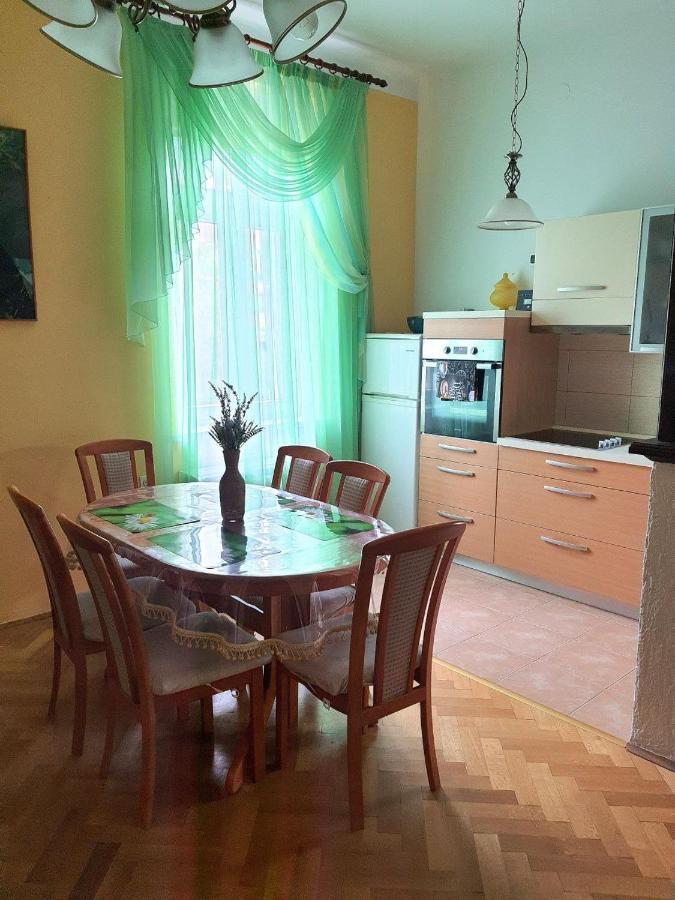 Family Apartment Center オパティヤ エクステリア 写真